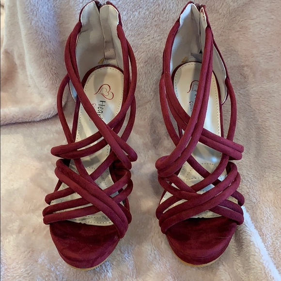 Heart’s Collection Shoes - New! Hearst’s Collection Strappy Heels